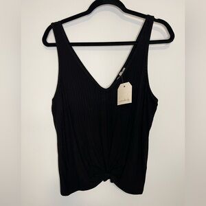 Wonderly black ribbed v neck tank top tie front